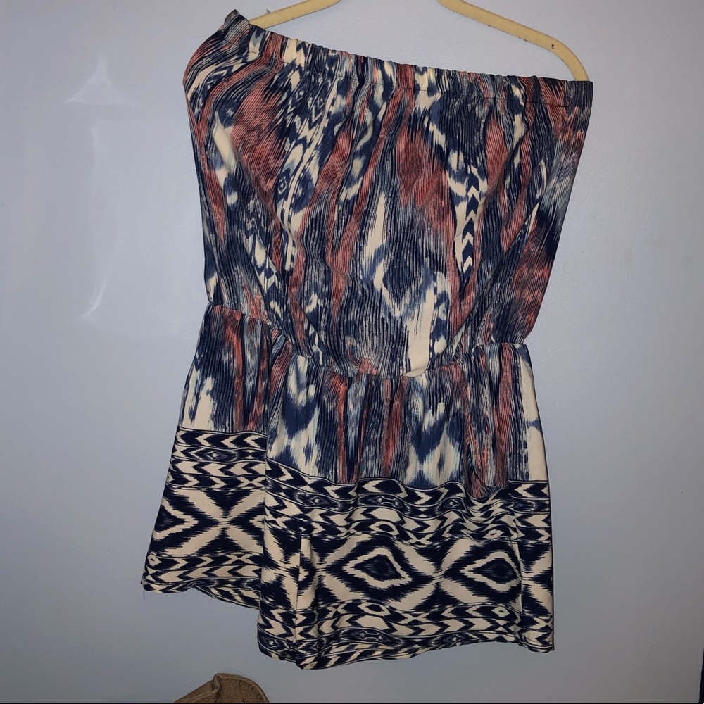 Cute strapless romper